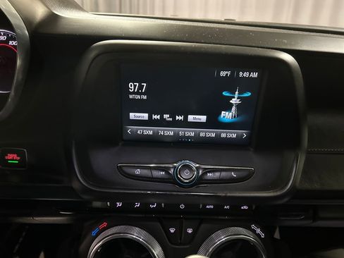 Used 2018 Chevrolet Camaro LT image 16