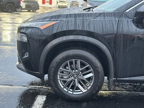 Certified 2023 Nissan Rogue S image 7