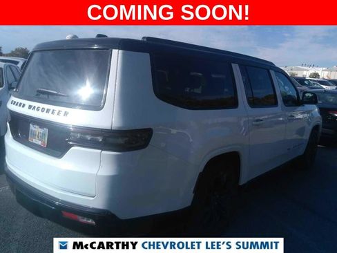 Used 2024 Jeep Grand Wagoneer L Series II w/ Quick Order Packagew 28T AWD/4WD image 4