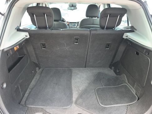 Used 2019 Chevrolet Trax LS FWD image 21