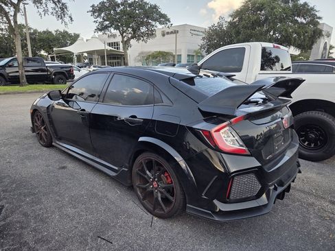 Used 2019 Honda Civic Type R image 4