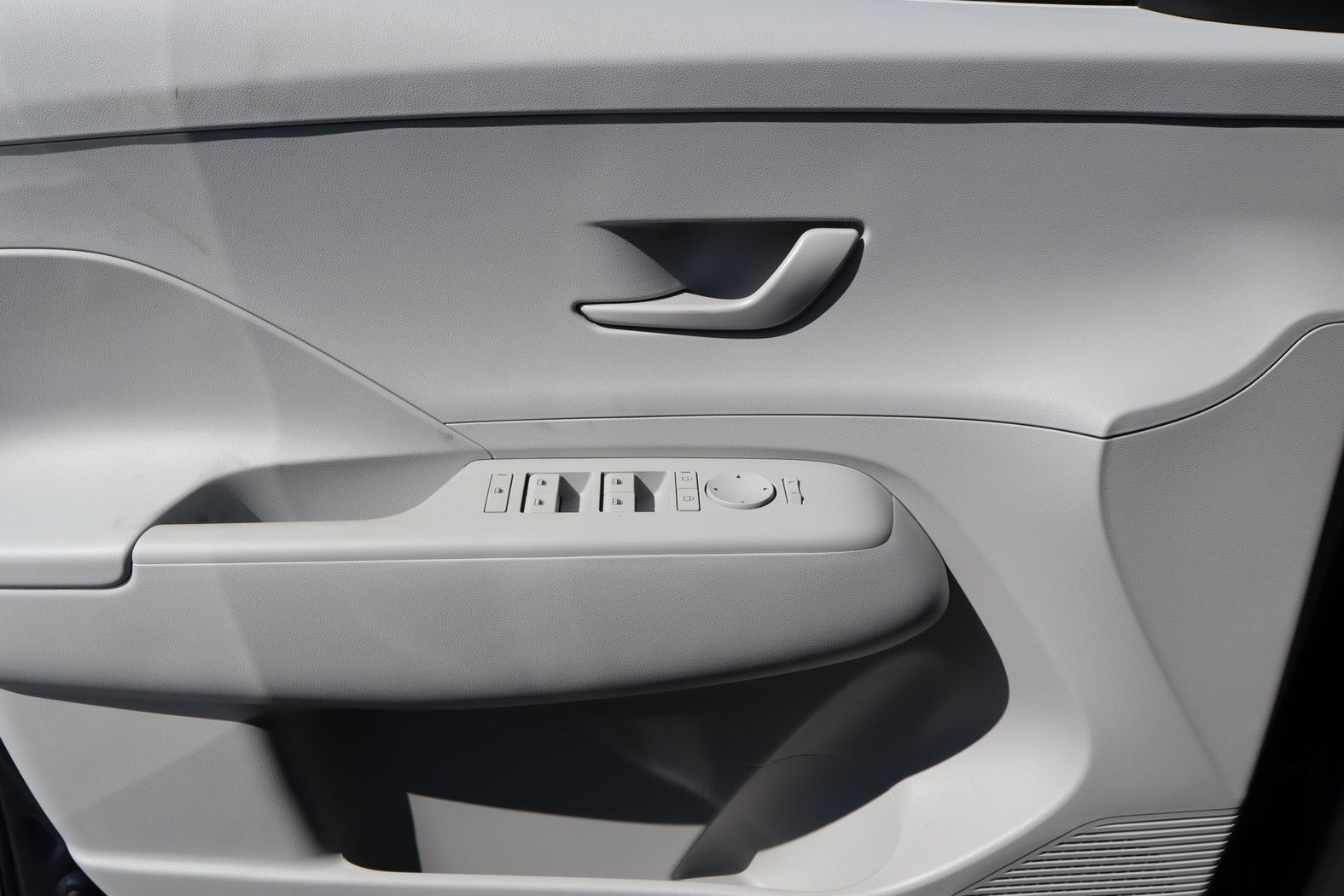 New 2027 Hyundai Kona SEL Sport FWD image 21