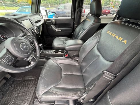 Used 2015 Jeep Wrangler Sahara w/ Connectivity Group image 14