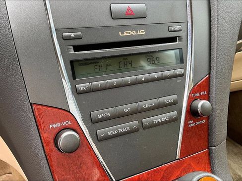 Used 2011 Lexus ES 350 FWD image 30