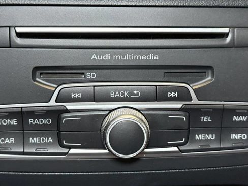 Used 2016 Audi Q3 2.0T Premium Plus image 24