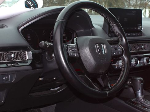 Used 2022 Honda Civic EX image 14