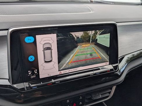 New 2026 Volkswagen Atlas Cross Sport SE AWD/4WD image 17