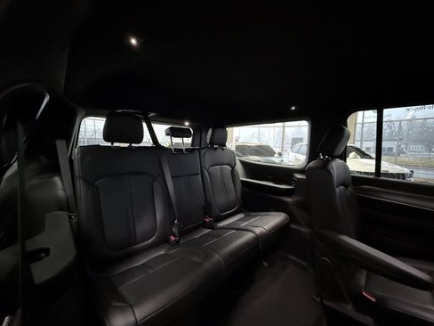 Used 2025 Jeep Wagoneer Series II AWD/4WD image 40