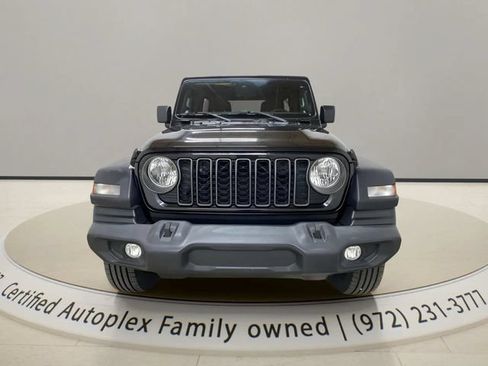 Used 2024 Jeep Wrangler Unlimited Sport AWD/4WD image 8