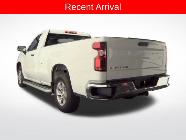 Used 2025 Chevrolet Silverado 1500 W/T RWD image 4