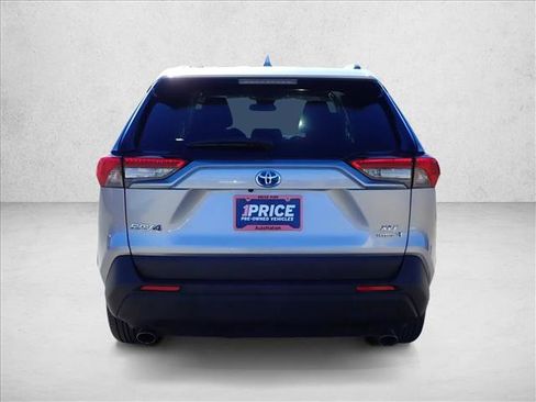 Used 2024 Toyota RAV4 XLE image 3