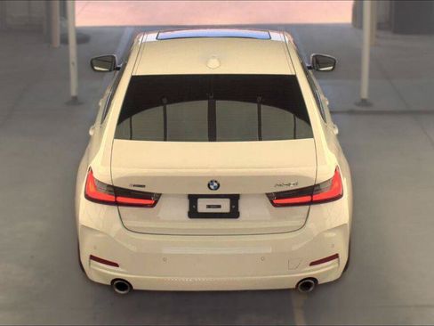 Used 2024 BMW 330i xDrive Sedan w/ Convenience Package AWD/4WD image 10