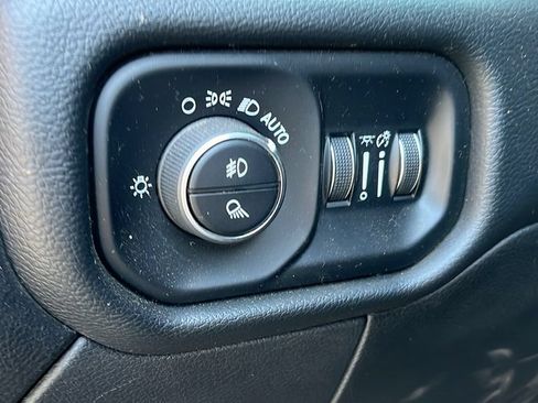 Used 2019 RAM 2500 Power Wagon AWD/4WD image 11