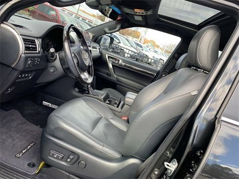 Used 2022 Lexus GX 460 Luxury image 18