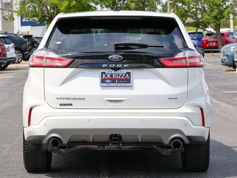 Used 2021 Ford Edge Titanium w/ Equipment Group 301A AWD/4WD image 30
