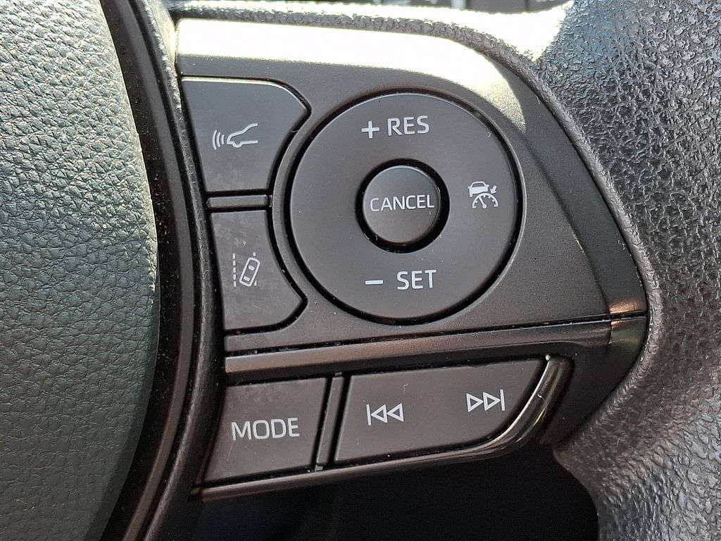 Certified 2024 Toyota RAV4 XLE AWD/4WD image 25