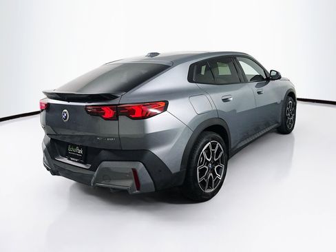 Used 2025 BMW X2 xDrive28i w/ Convenience Package image 9