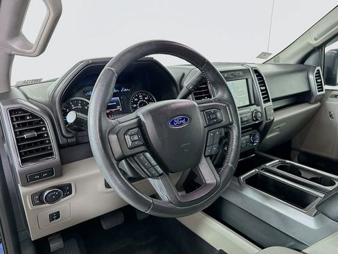 Used 2017 Ford F150 XLT w/ Equipment Group 302A Luxury image 10