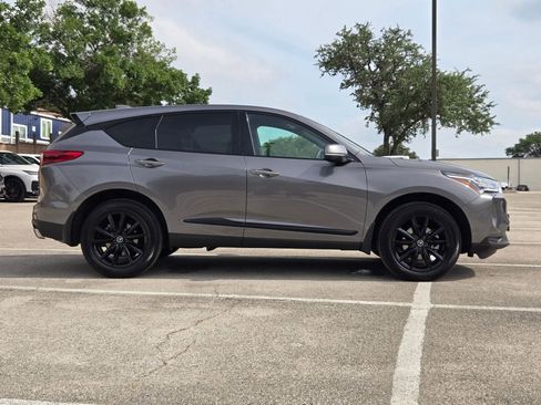 Used 2025 Acura RDX SH-AWD image 3