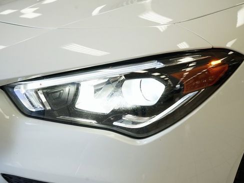 Used 2020 Mercedes-Benz CLA 250 CLA 250 image 25