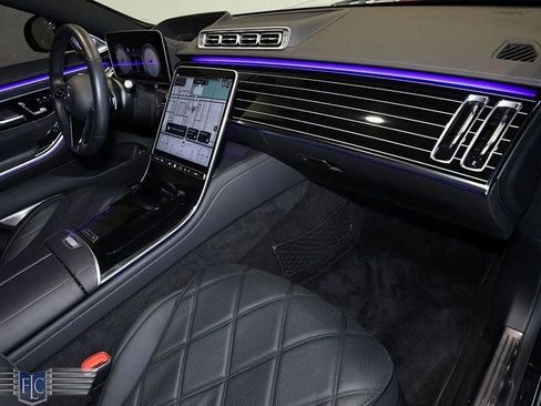 Used 2021 Mercedes-Benz Maybach S 580 4MATIC image 36