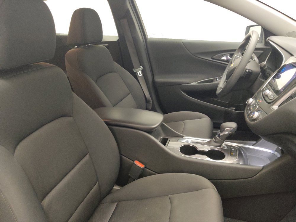 Used 2021 Chevrolet Malibu LS w/ Driver Confidence Package II FWD image 21