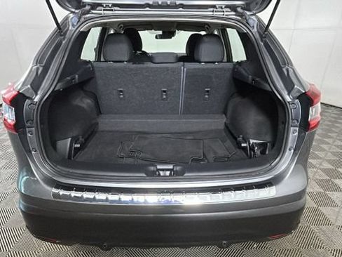 Used 2022 Nissan Rogue Sport S AWD/4WD image 27