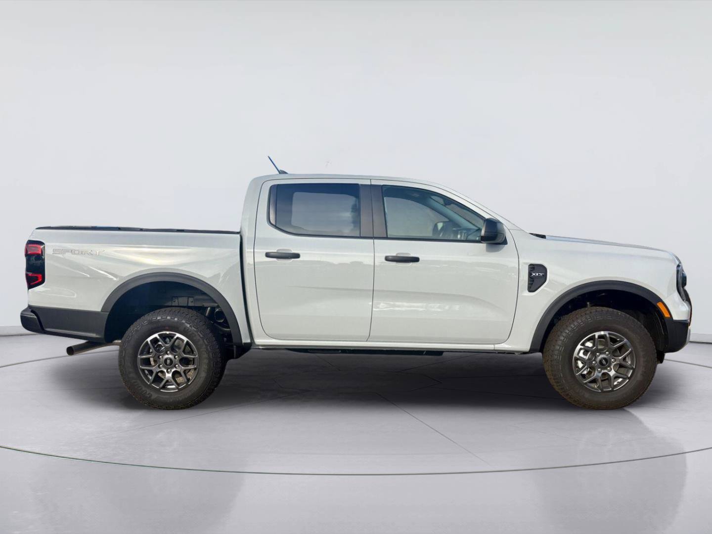 New 2026 Ford Ranger XLT w/ Convenience Package RWD image 8