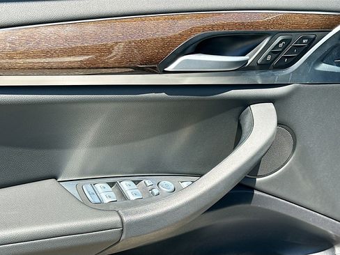 Used 2023 BMW X3 sDrive30i w/ Convenience Package image 16