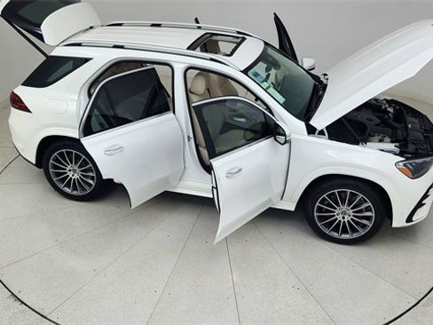 Used 2025 Mercedes-Benz GLE 350 4MATIC w/ AMG Line Exterior image 85