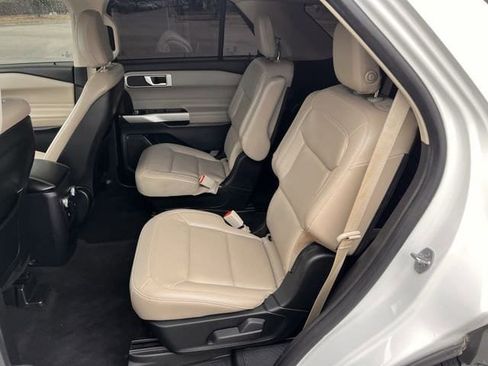 Used 2020 Ford Explorer XLT w/ Equipment Group 202A image 55