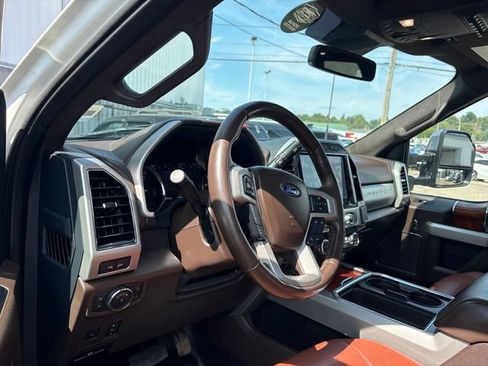 Used 2022 Ford F250 King Ranch w/ King Ranch Ultimate Package AWD/4WD image 8