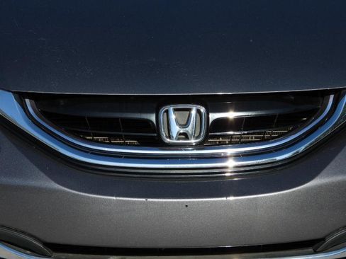 Used 2013 Honda Civic Hybrid Sedan image 30