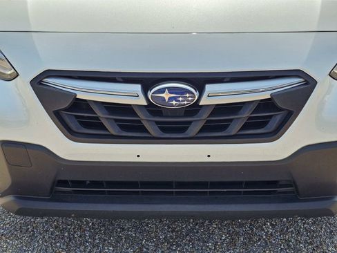 Used 2021 Subaru Crosstrek 2.5i Limited w/ Moonroof Package 2 AWD/4WD image 3