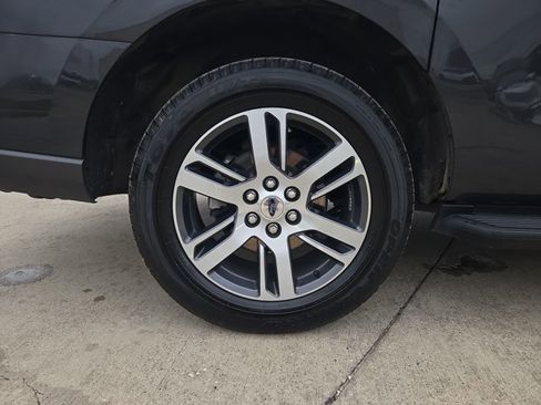 Used 2024 Ford Expedition Max Limited image 25