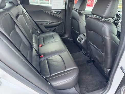 Used 2018 Chevrolet Malibu Premier image 25