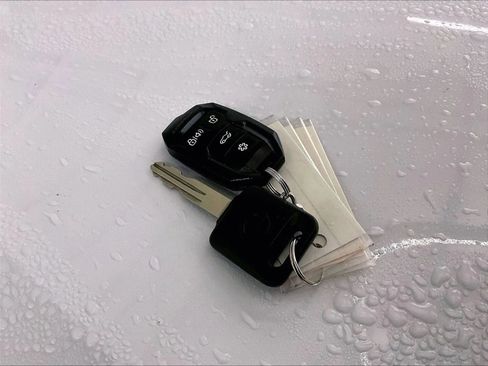 Used 2024 Nissan Versa S w/ Trunk Package image 9