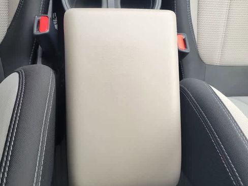 Used 2021 Subaru Forester image 17