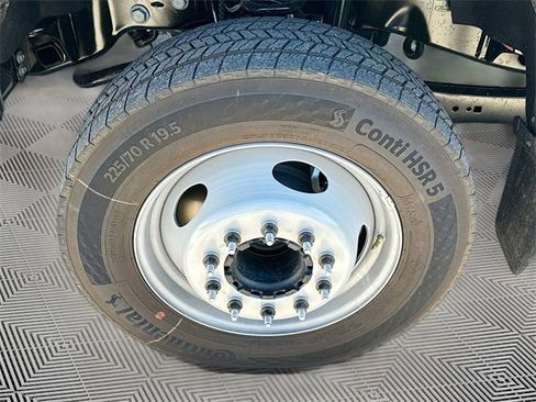 New 2025 Ford F550 2WD Crew Cab Super Duty image 19