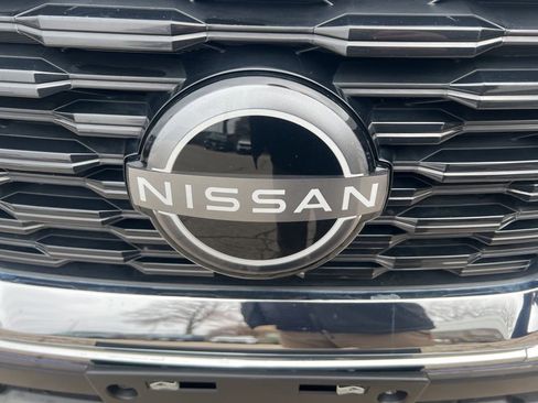 Certified 2023 Nissan Rogue SV image 29