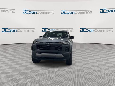 Used 2024 Chevrolet Colorado Trail Boss w/ Technology Package AWD/4WD image 3