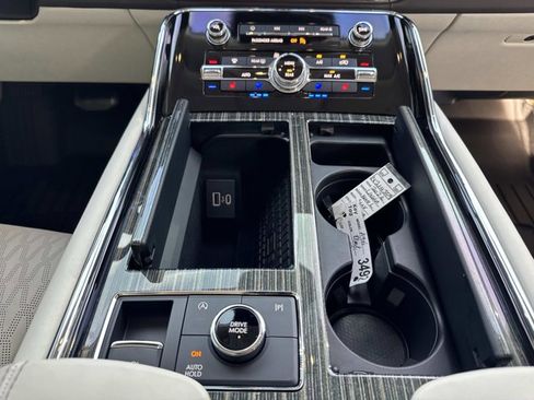 Certified 2024 Lincoln Navigator L Black Label image 33