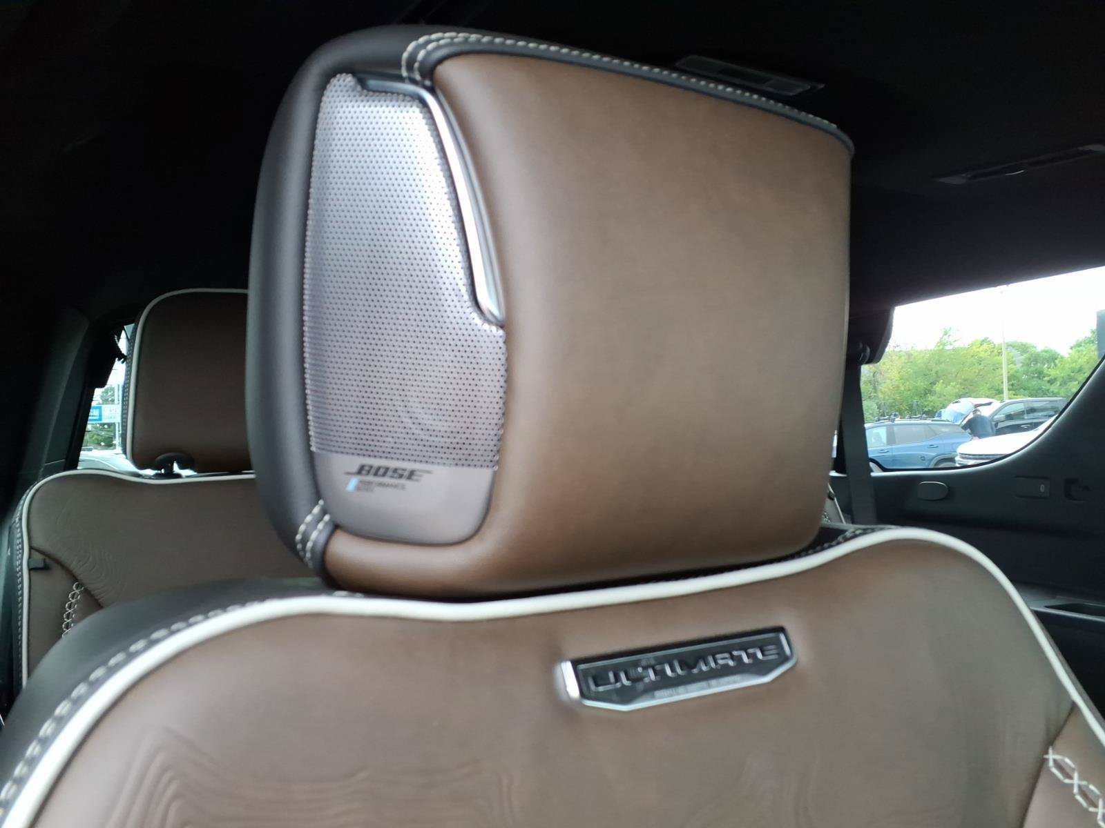 Used 2026 GMC Yukon Denali Ultimate AWD/4WD image 18