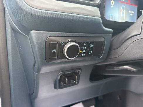 New 2025 Ford Maverick XLT w/ XLT Luxury Package image 8