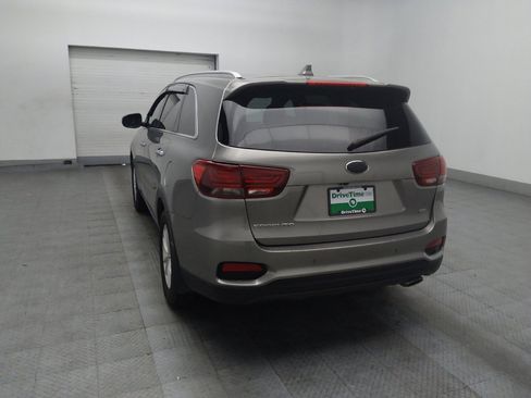 Used 2019 Kia Sorento FWD w/ LX Convenience Package image 5