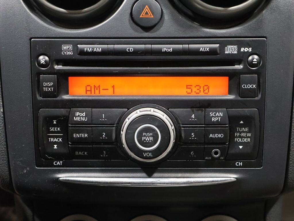 Used 2013 Nissan Rogue S AWD/4WD image 26