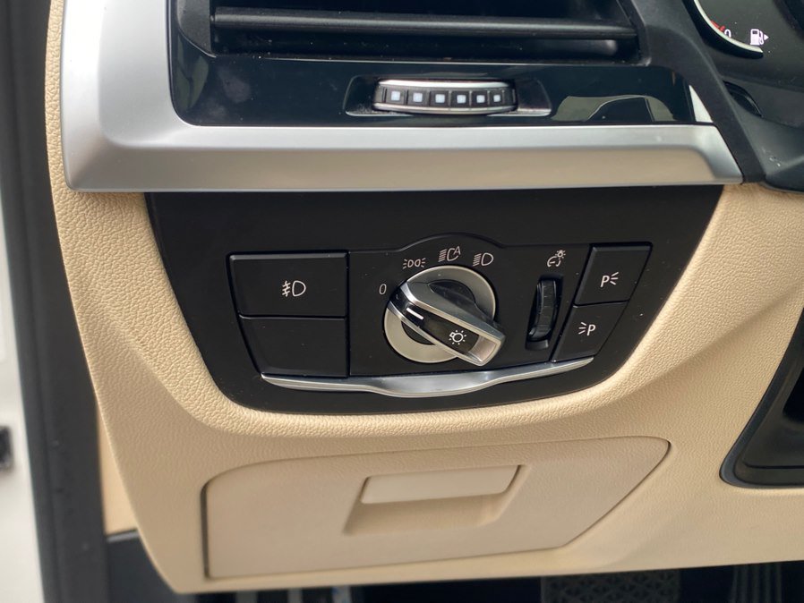 Used 2019 BMW X3 xDrive30i AWD/4WD image 35