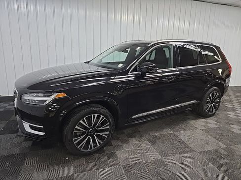 Used 2023 Volvo XC90 T8 Plus w/ Protection Package AWD/4WD image 6