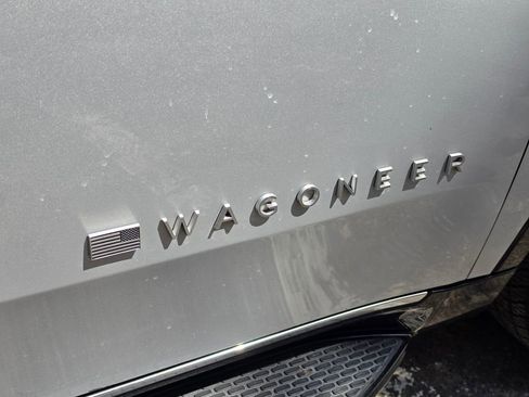 Used 2024 Jeep Wagoneer L Series II image 53