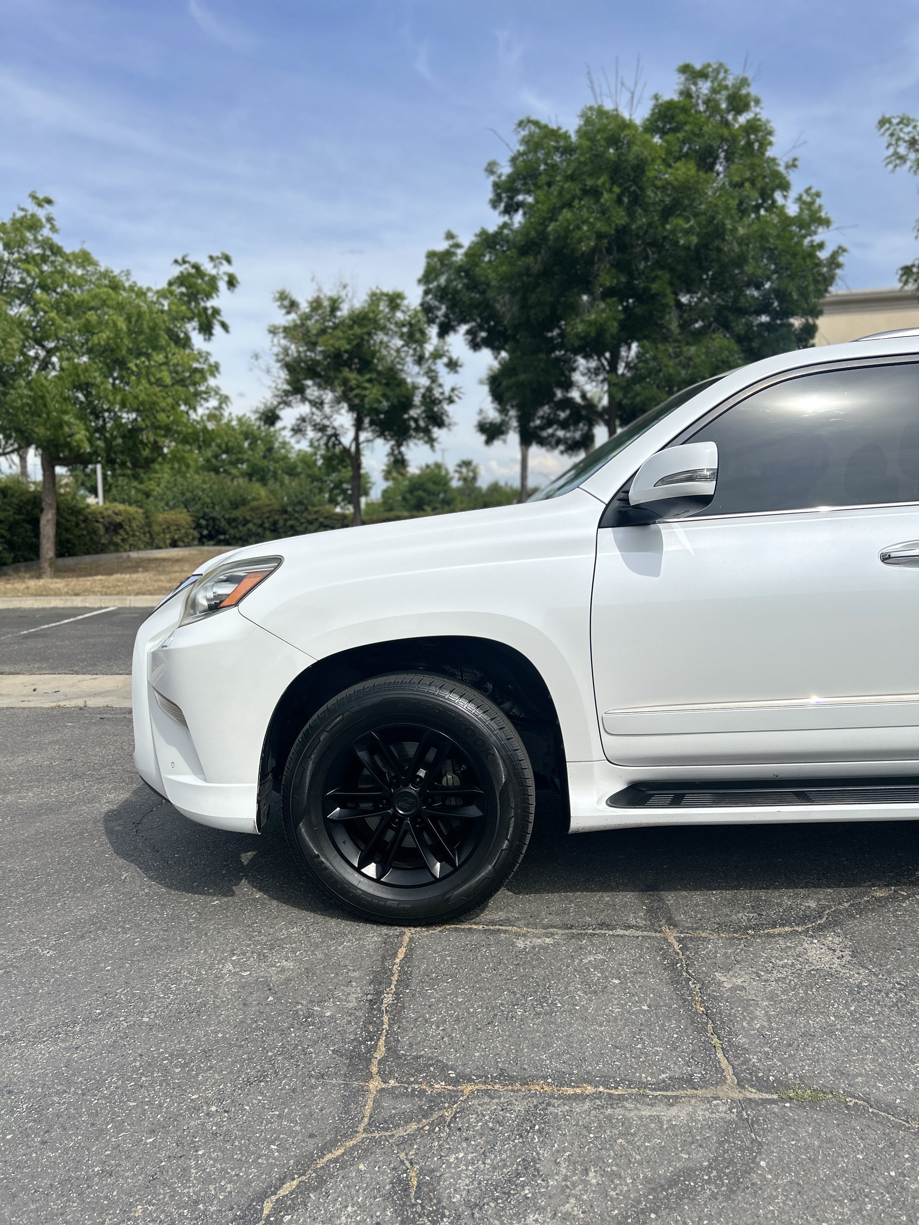 Used 2014 Lexus GX 460 Luxury AWD/4WD image 7